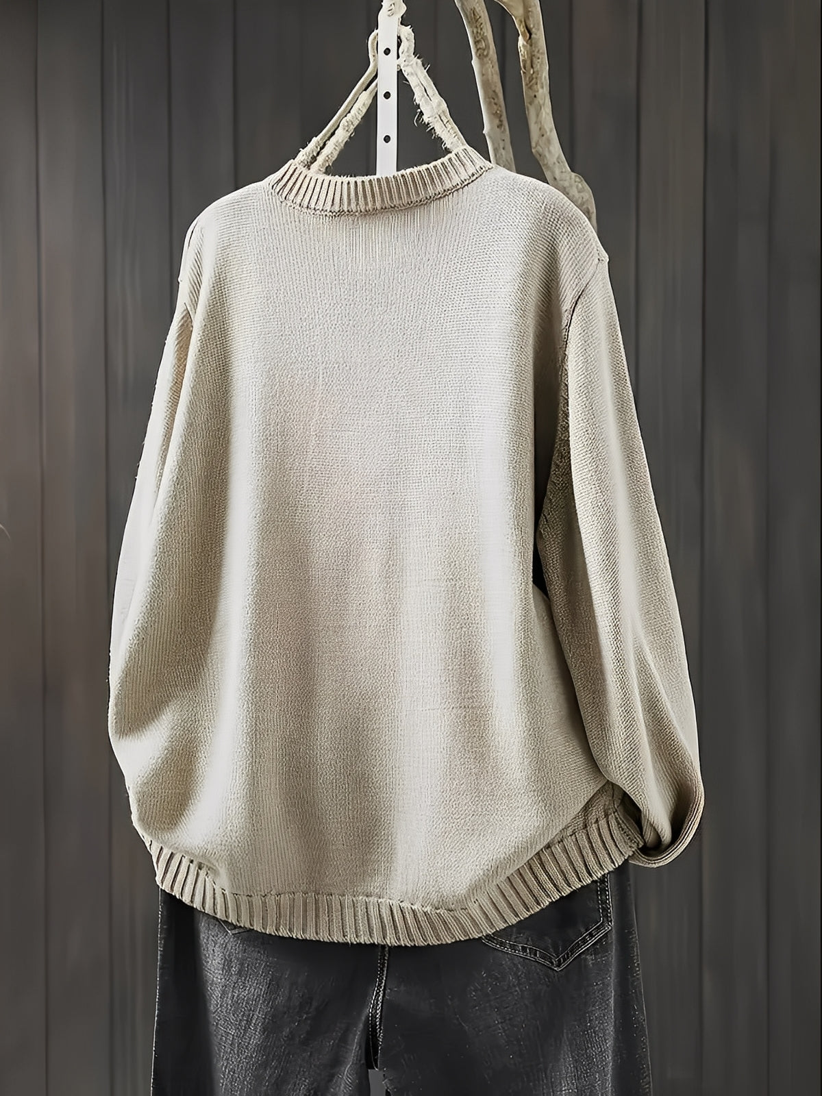 Lena – bekväm och stilfull kofta med dekorativa knappar