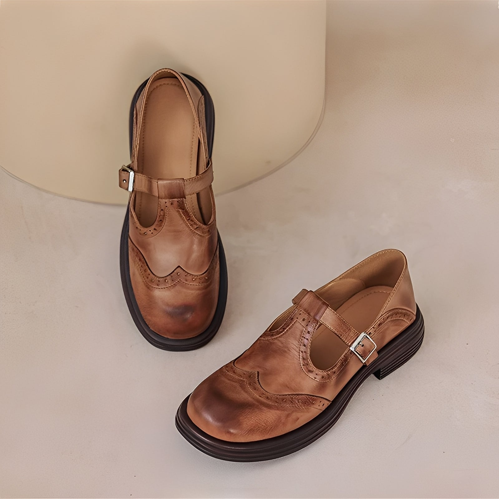 Elva - eleganta Mary Janes i läder